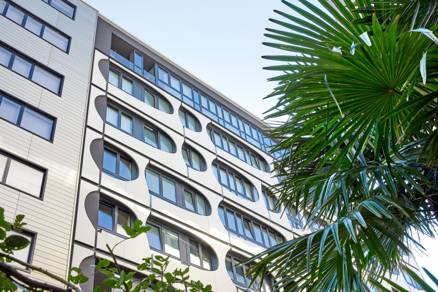 Apartment building