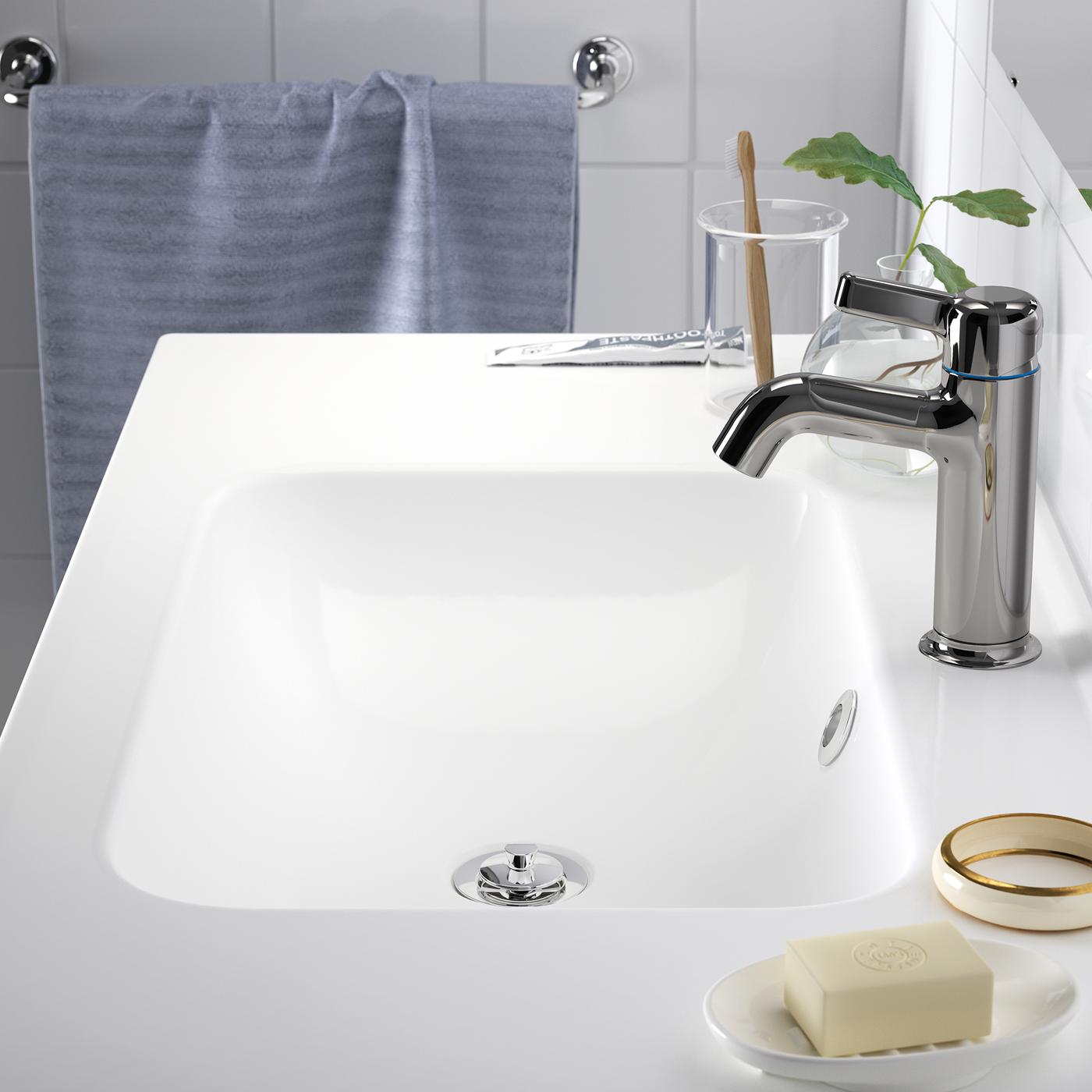 Bathroom sinks.