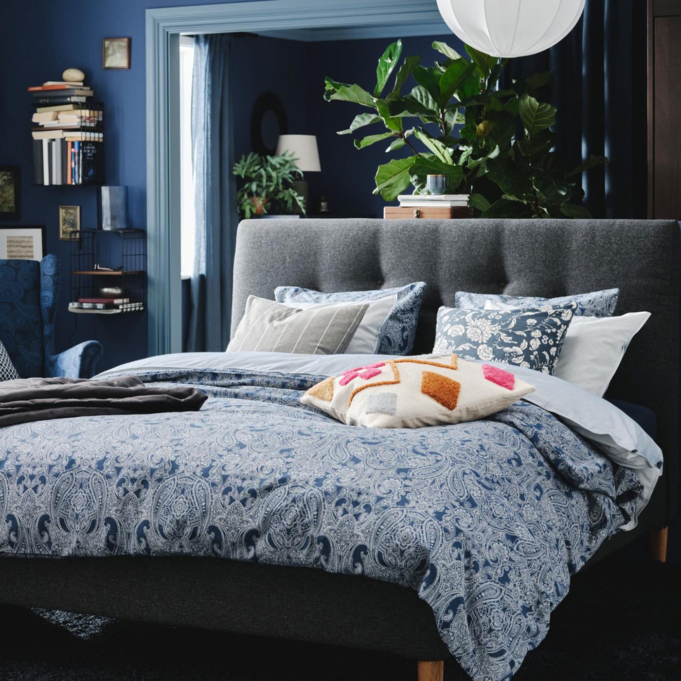 Boost your bedroom with soothing colors