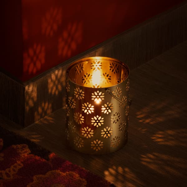 Candle light holder