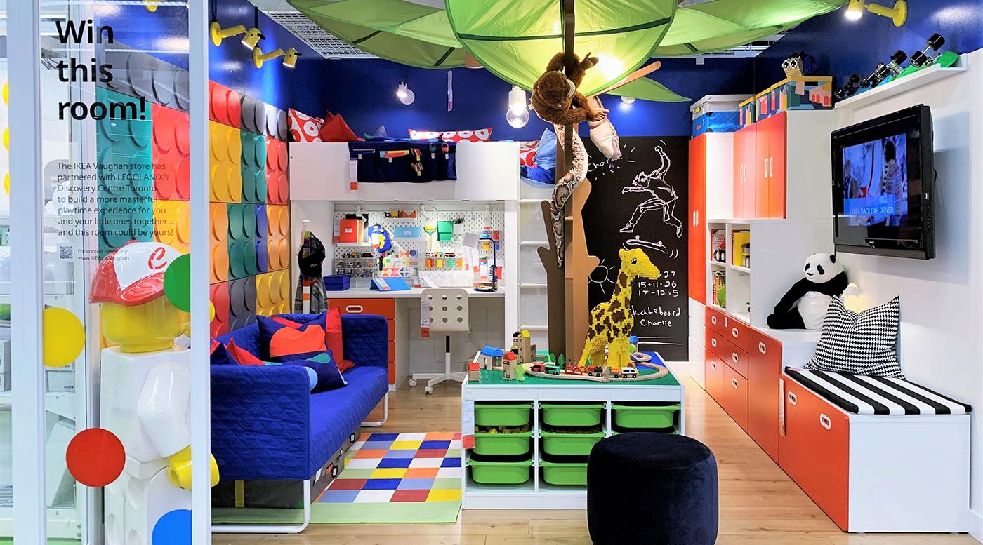 Chambre d’enfant multicolore    