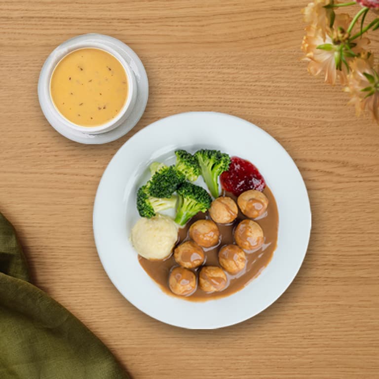 Chicken ball with mushroom soup