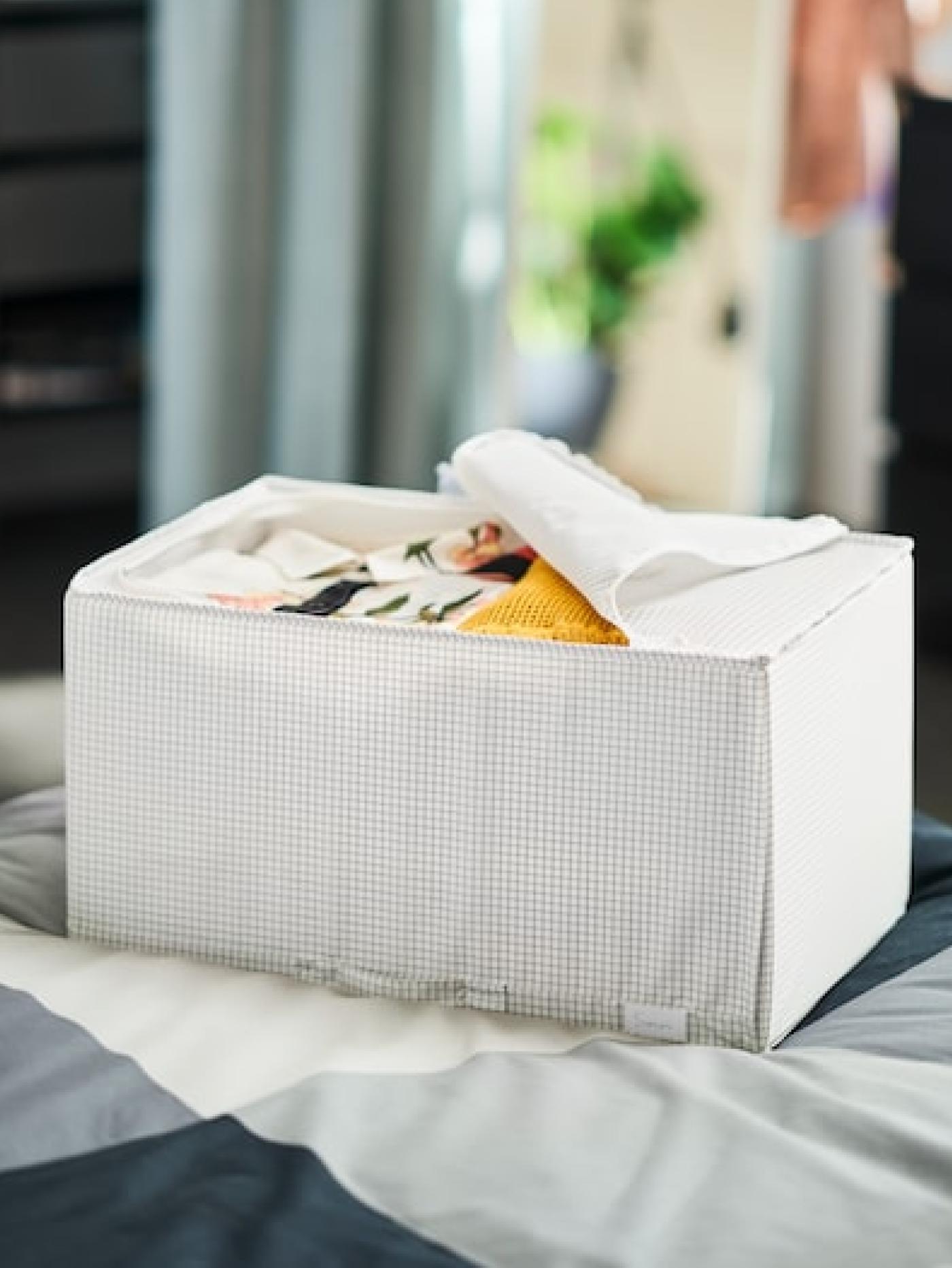 Clothes boxes