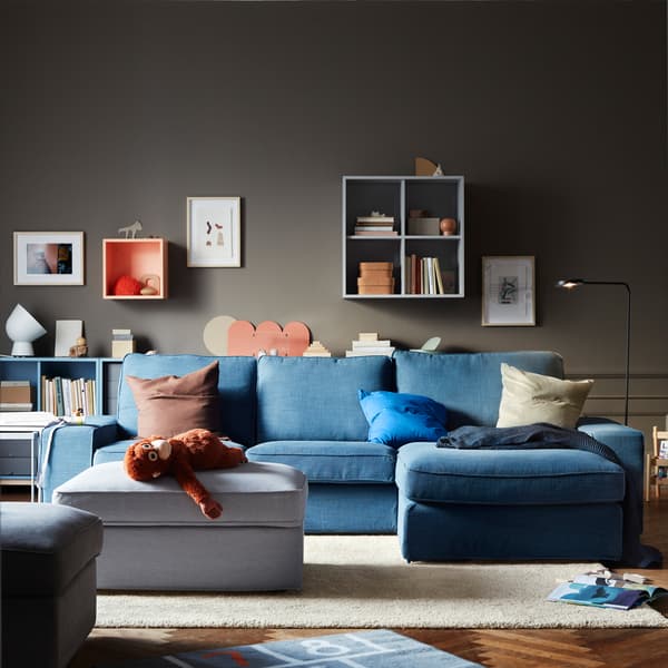 Crée ta propre solution de rangement avec les éléments IKEA EKET! Ils s’empilent et se combinent à loisir, en fonction de tes besoins
