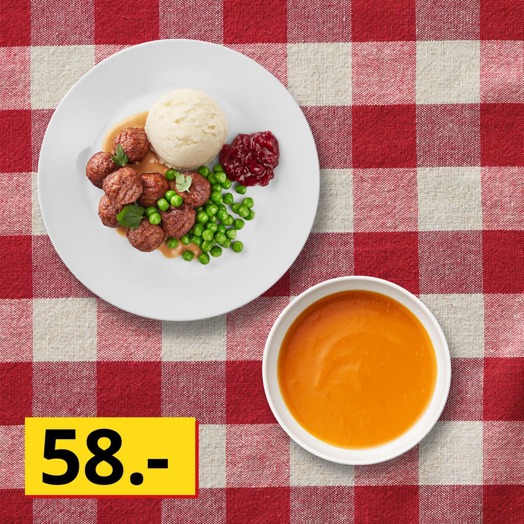 Cremet tomatsuppe og 8 stk. plantebaserede boller med kartoffelmos, ærter, flødesauce og tyttebærsyltetøj. 58.-