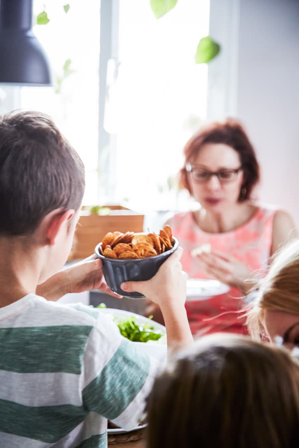 Des plats faciles à faire circuler.