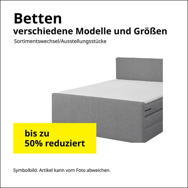 Die Betten, verschiedene Modelle und Größen, sind bis zu 50% reduziert