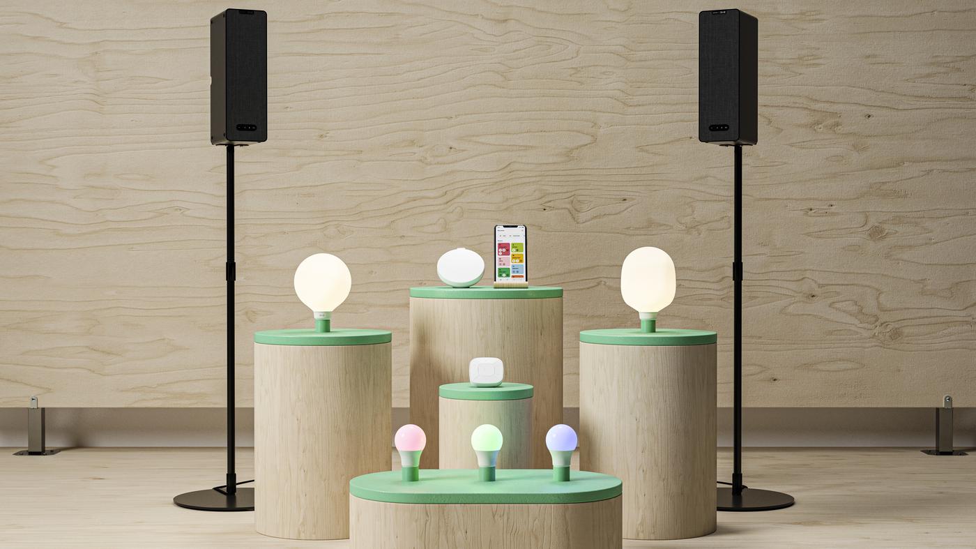 Diverse lampadine LED smart e l'app IKEA Home smart