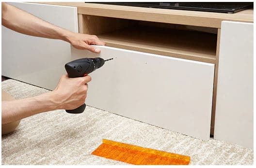 ドリルテンプレートを使用した取っ手の取り付け方