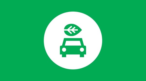 Du kannst auch mit dem Auto fahren.