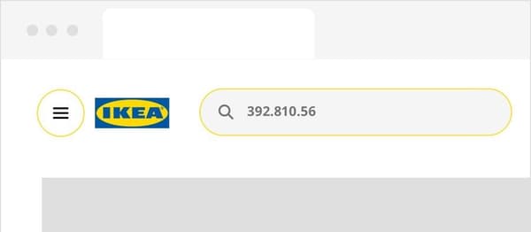Ein Screenshot, der zeigt, wie der erste Schritt der Warenverfügbarkeitsprüfung abläuft. Im ersten Schritt sollte die Artikelnummer des Produktes im Suchfeld eingegeben werden.
Auf der Produktinformationsseite wählst du dein bevorzugtes Einrichtungshaus, um die Warenverfügbarkeit an diesem Standort zu prüfen.
Nun kannst du den Warenbestand in deinem oder anderen Einrichtungshäusern einsehen. Ist es nicht vorrätig, kannst du dich per Email oder SMS benachrichtigen lassen, sobald es wieder im Einrichtungshaus eintrifft.