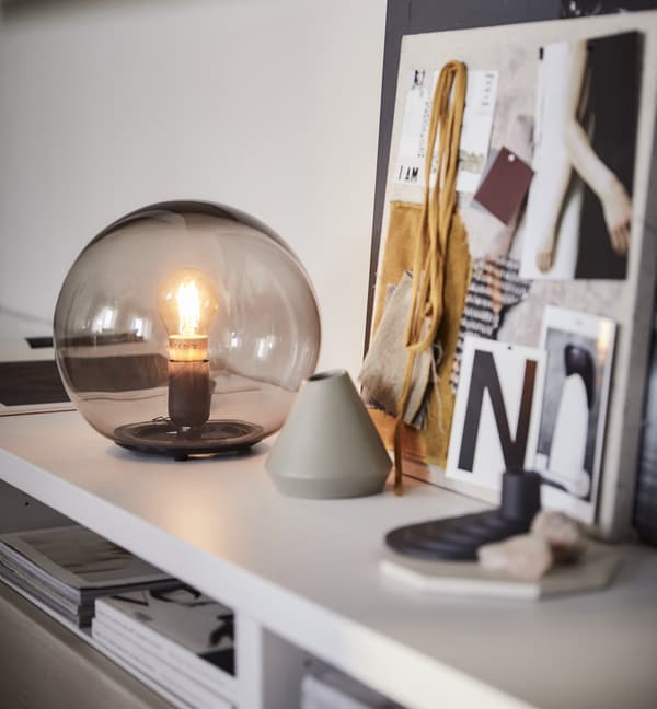 FADO Lampe de table, gris.