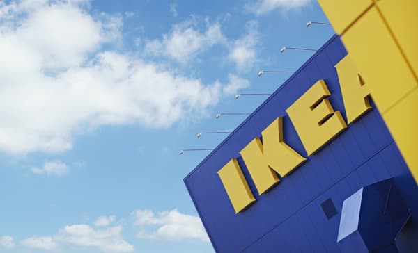 Fasáda obchodního domu IKEA.