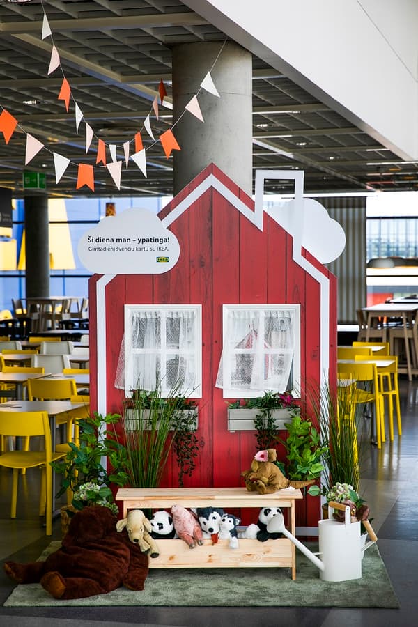 Фотография детского ресторанного уголка IKEA.