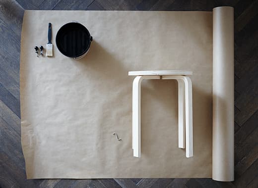 FROSTA is a wooden stool from IKEA with a round seat and four legs in birch veneer. You can disassemble the stool, paint it and reuse it. 