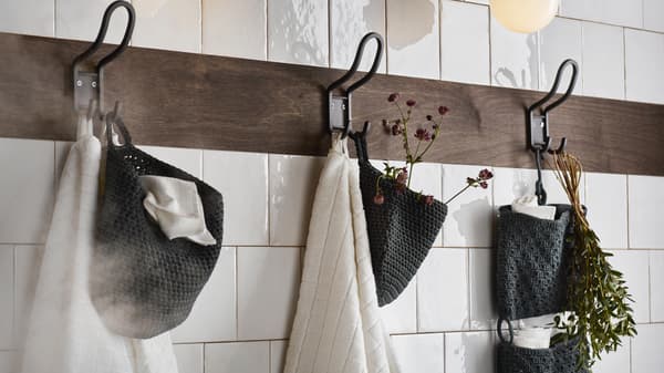 Hanging storage behind the bathroom door