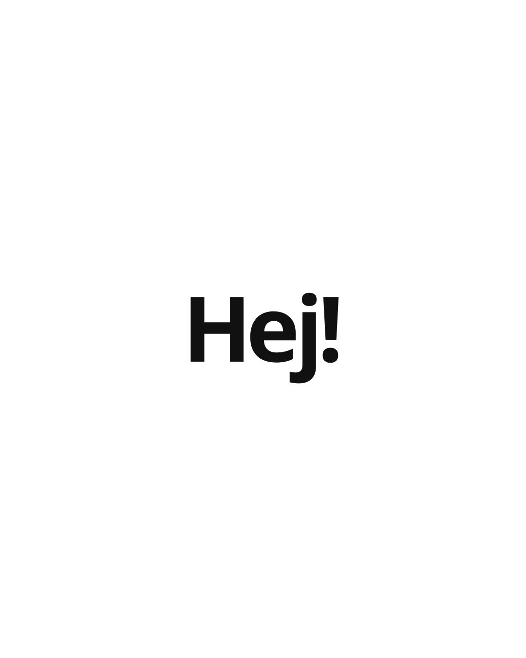 흰색 배경 위에 검은색 굵은 글씨로 ‘Hej!’라고 적힌 이미지