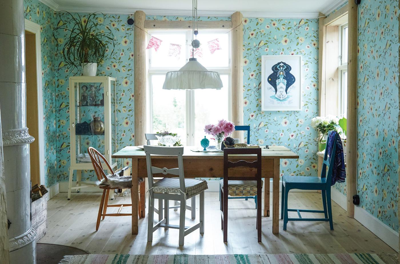 Helena bought an old wooden house near to where she grew up.