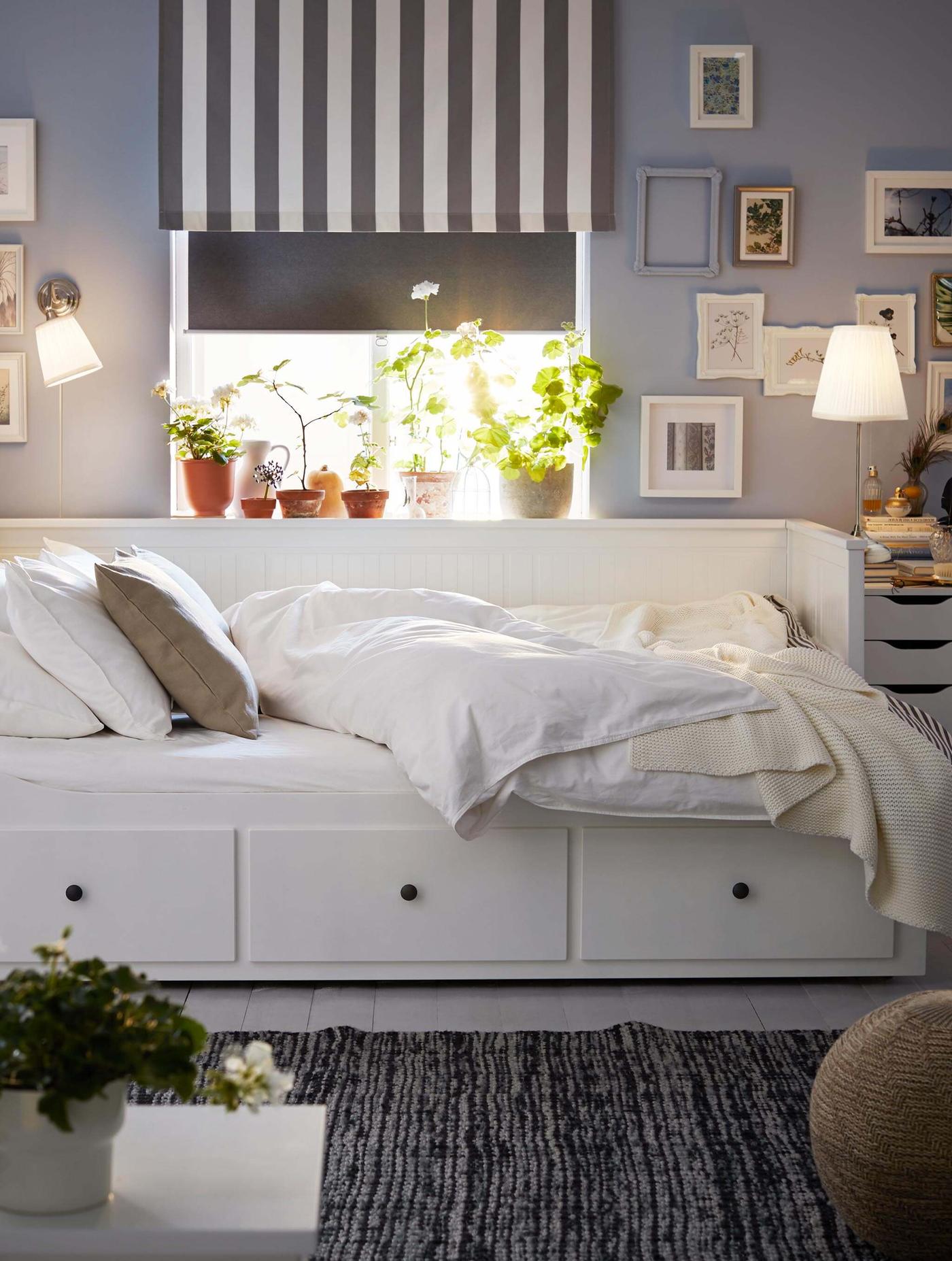 HEMNES