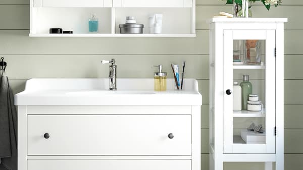 HEMNES badkamersysteem.