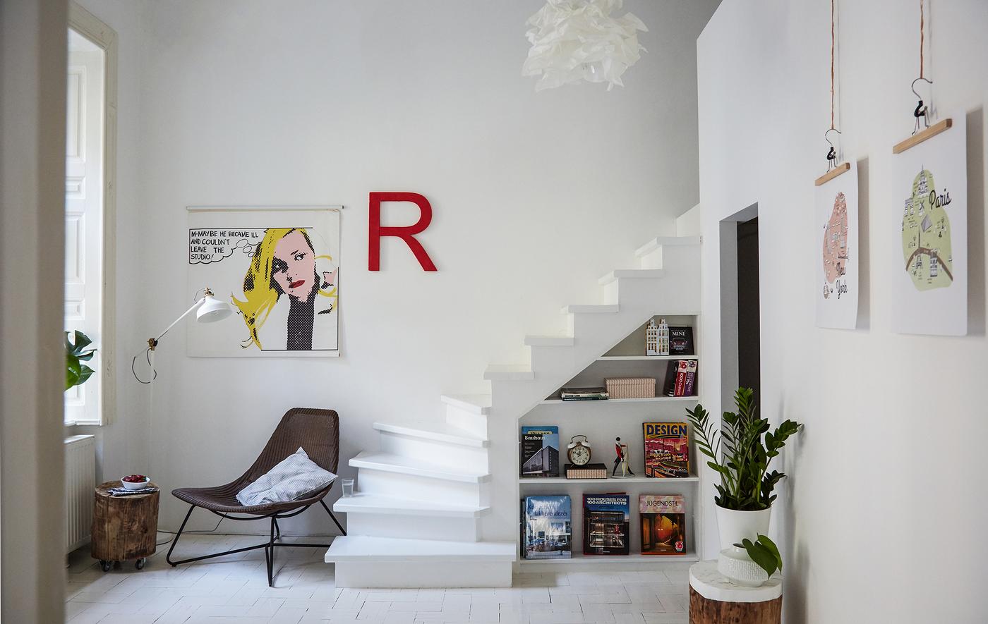 Ideas for displays that add colour to your home.