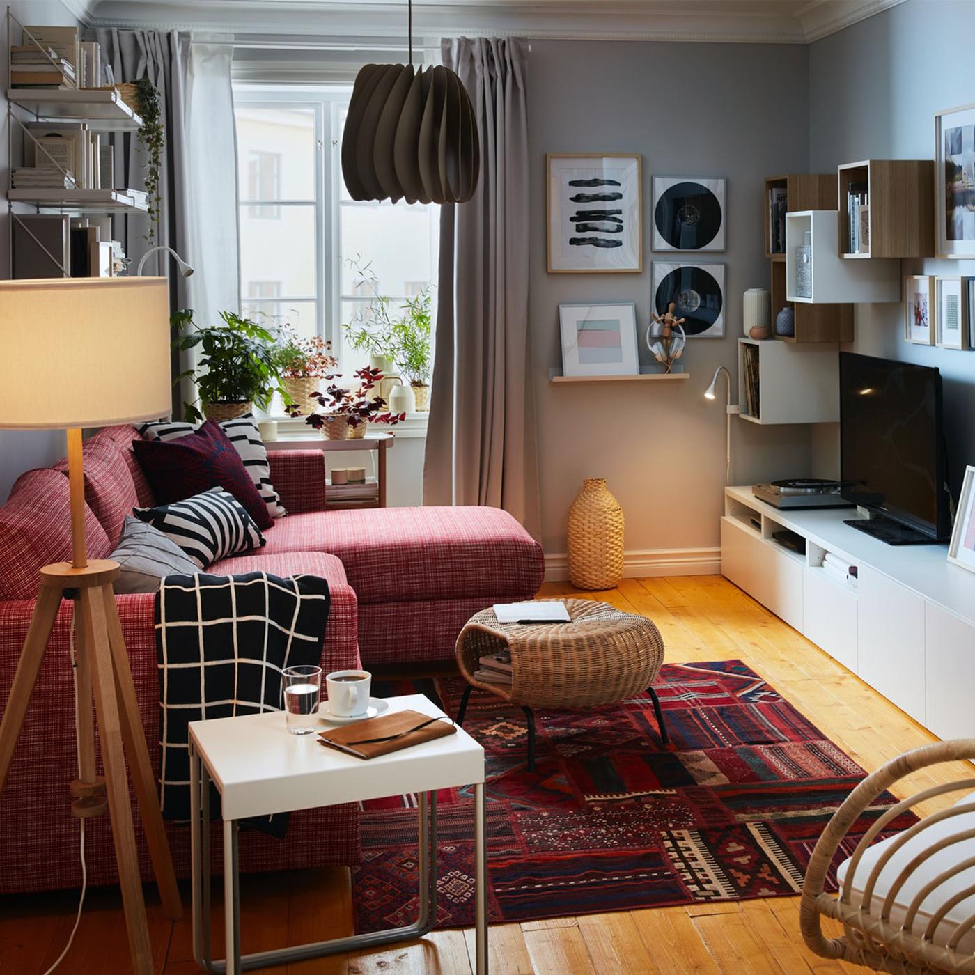 Ideas for living room for sleep-ins.