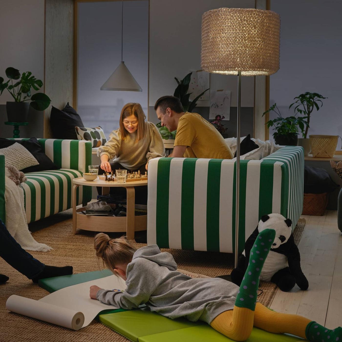 Ideas for the right lights for family night.