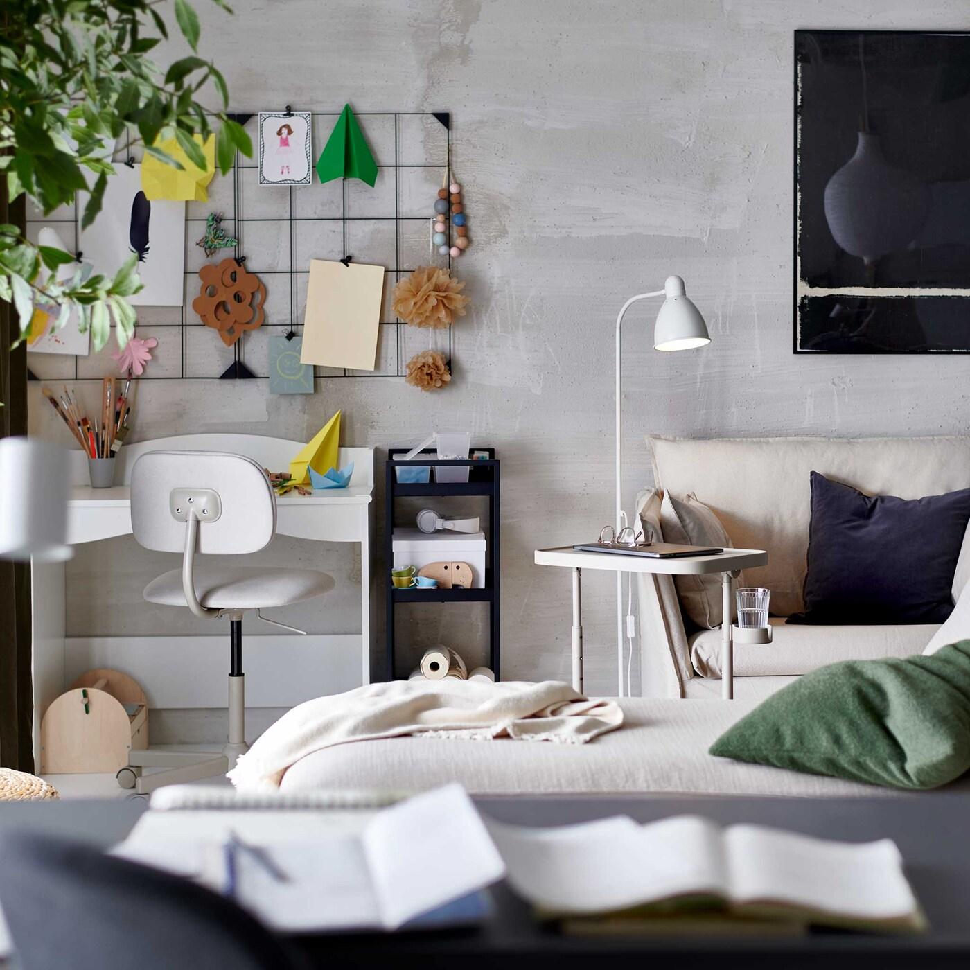 Ideas for working comfortably in the living room