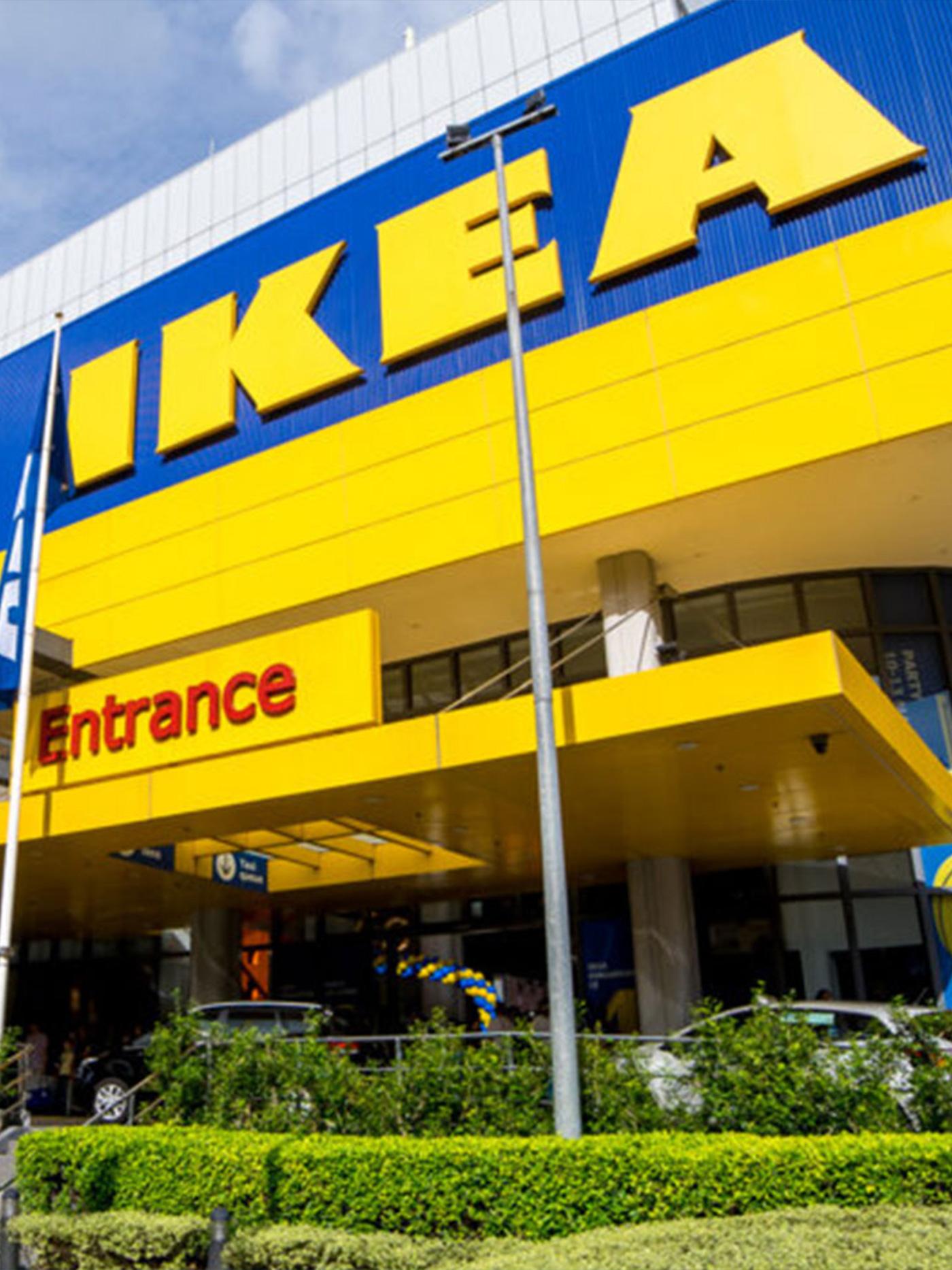IKEA Alexandra building in blue and yellow.
