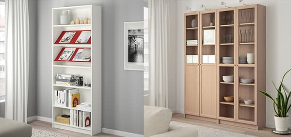 IKEA Bikky Regale in einem wohzimmer in WEiß und in Holz gehalten.