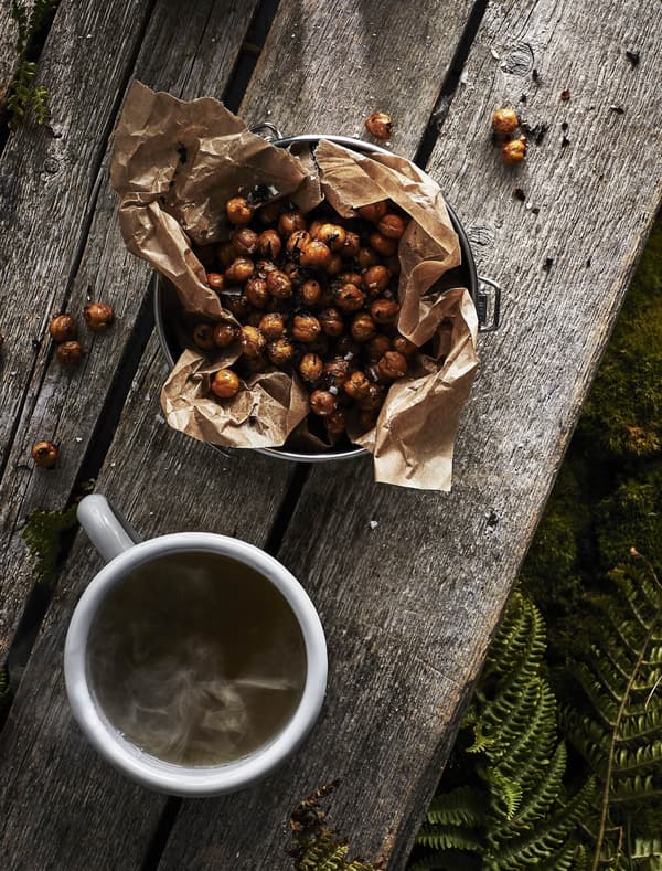 IKEA EGENTID can be used for spicing up snacks, like these chai and chilli toasted chickpeas.