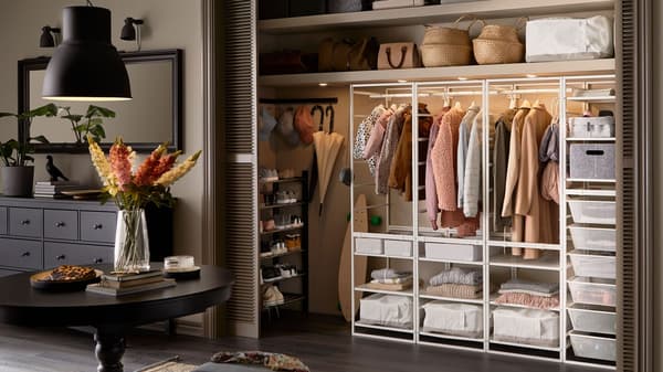 IKEA JONAXEL Regalsystem für Kleidung
