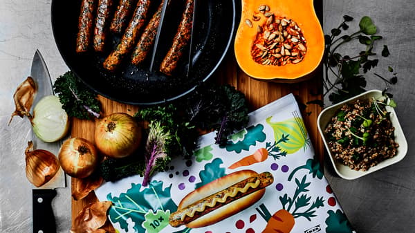 IKEA veggie hot dog