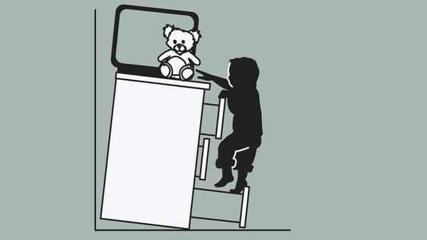 Illustration de commode non fixée, sur laquelle se trouvent une télévision et un jouet, basculant sur un enfant qui en escalade les tiroirs.