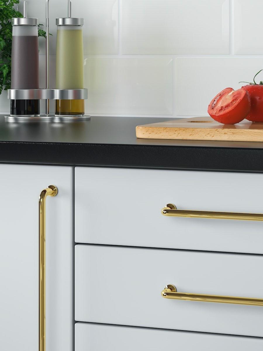 Knobs & handles