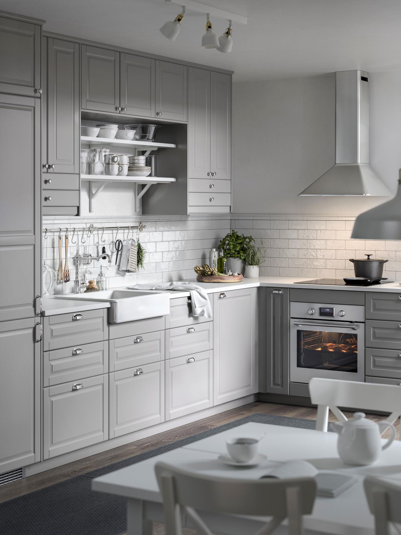 L shaped kitchen