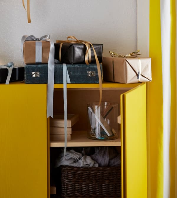 Les rangements IVAR sont conçus pour que vous puissiez les combiner en fonction de vos besoins et de votre espace.