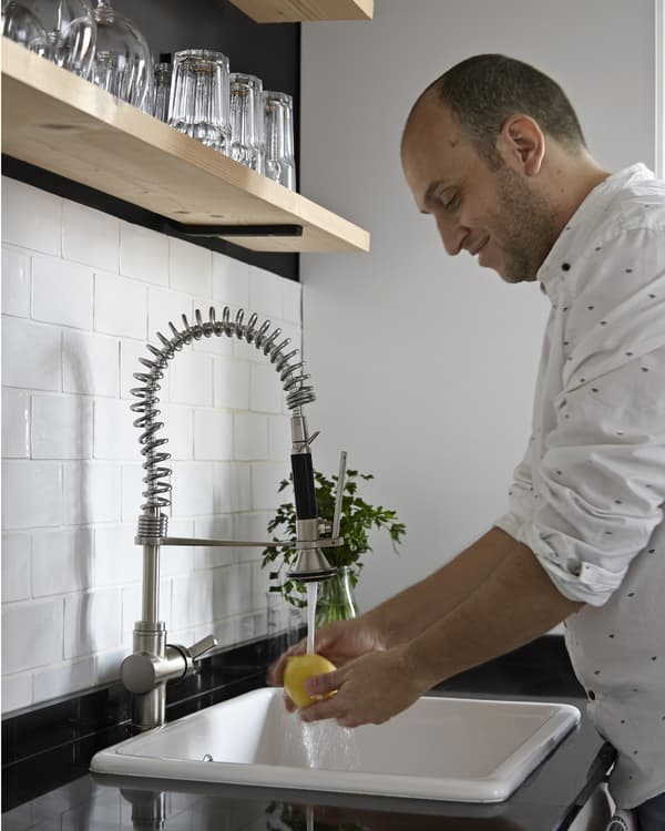Mark out a work triangle for a functional flow around the kitchen.
