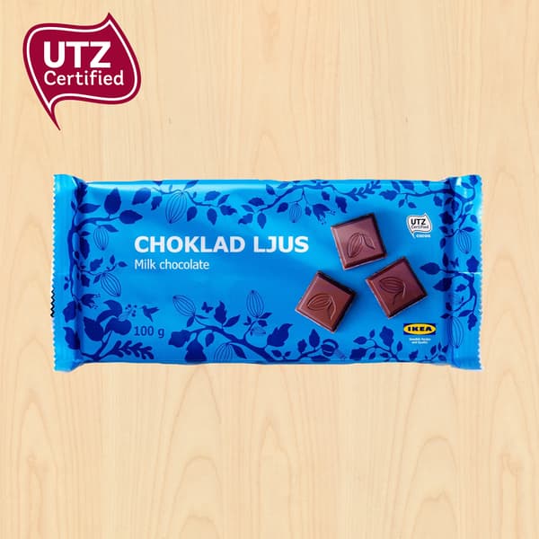 Milk chocolate, 100g ₱99