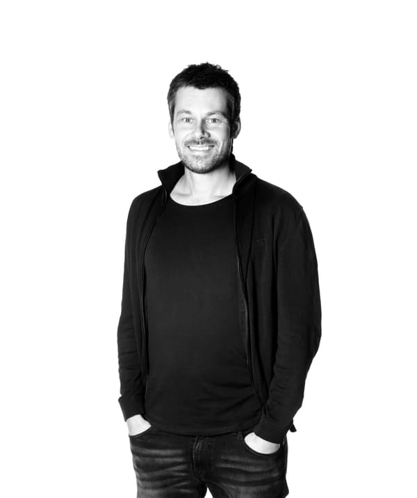 مصمم منتجات ايكيا Andreas Fredriksson.