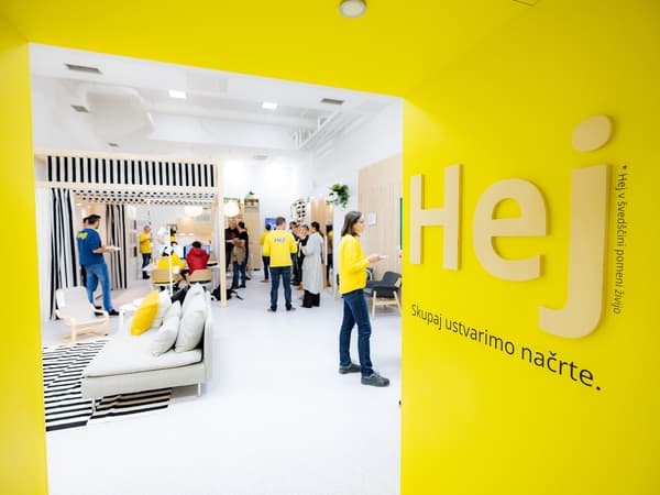 Notranjost Studia za načrtovanje in naročanje IKEA Maribor