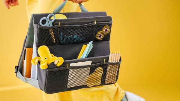 ÖVNING –  Everything a child needs to be able to study anywhere.