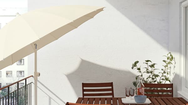 Parasols & gazebos
