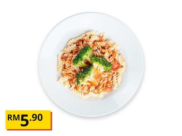 Pasta in Tomato Sauce