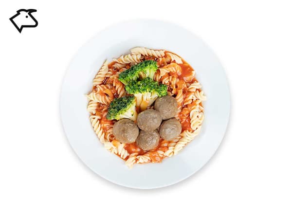 Pasta in Tomato Sauce
with Meatball and Broccoli
