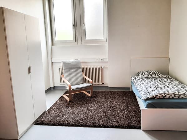 Photo d'une chambre rénovée