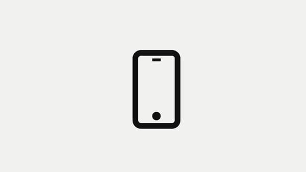 Pictogram of a shopping basket enclosed in a square.