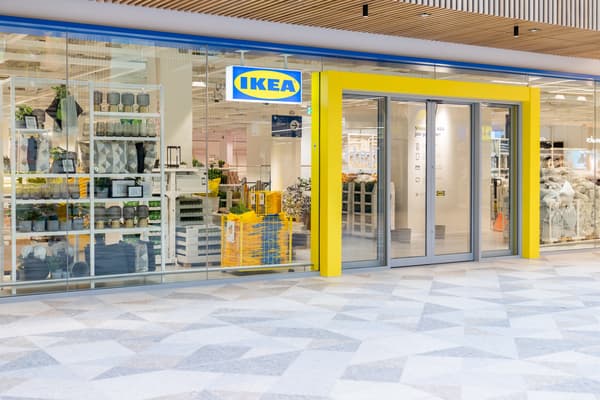 Picture of the entrance of IKEA Hammersmith