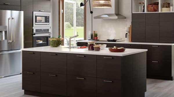 Plan your dream kitchen.