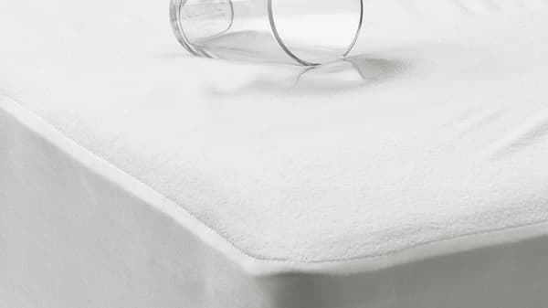 Protège-matelas GRUSNARV étanche